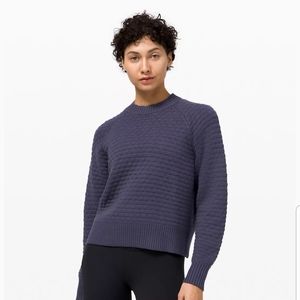 LULULEMON (new w/o tags) Texture Play Crew Sweater